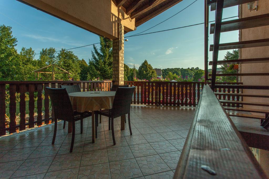 Guesthouse Zalac سلوني المظهر الخارجي الصورة