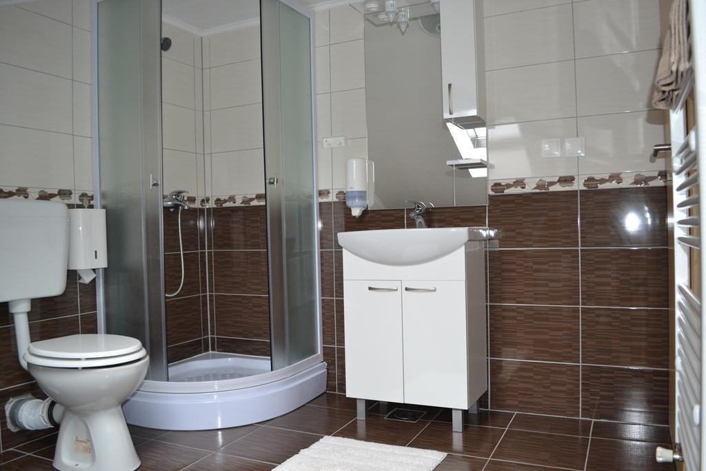 Guesthouse Zalac سلوني المظهر الخارجي الصورة