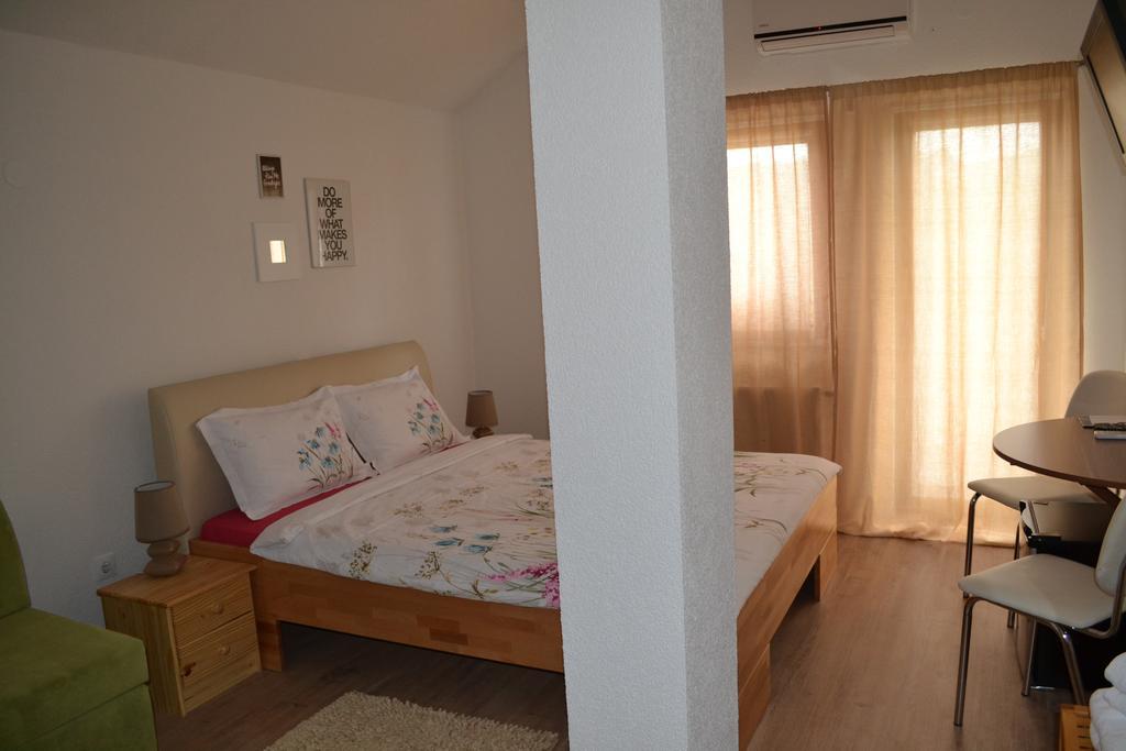 Guesthouse Zalac سلوني المظهر الخارجي الصورة
